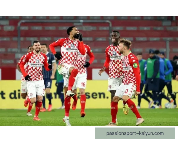 美因茨本赛季防守数据表现稳健，失球数处于联赛中游水平